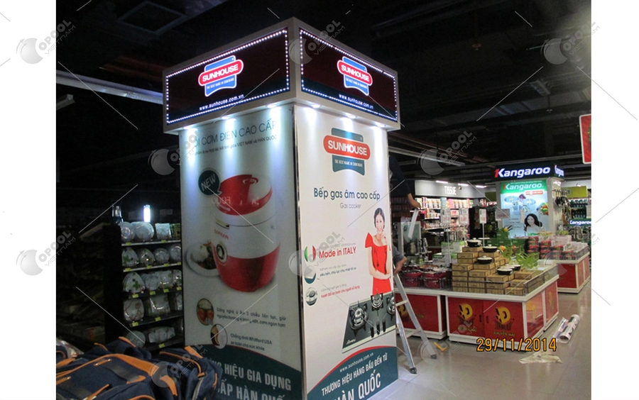 Thi công lắp đặt showroom Sunhouse 